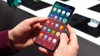 Cách chạm 2 lần để tắt màn hình Samsung siêu tiện lợi, bạn đã biết chưa?